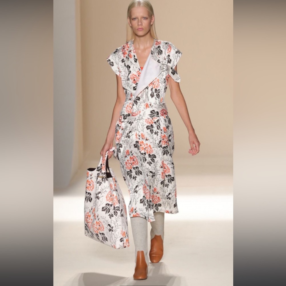 Victoria Beckham SS16 Runway Rose Print Crinkle Silk Midi Dress SZ6